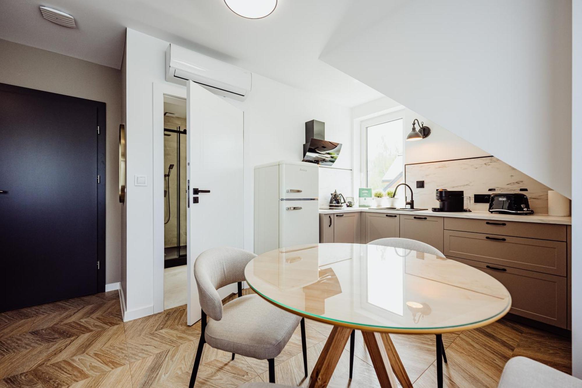 Cristalview Stay&Relax - Luksusowe Apartamenty- Zewnetrzne Jacuzzi- Przyjazne Dla Rodzin - Zwierzeta Akceptowane Подгожин Екстериор снимка